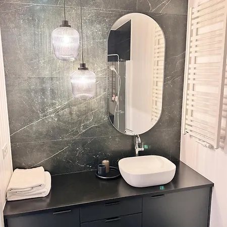 3-room Flat With Two Balconies Near Airport & * Варшава